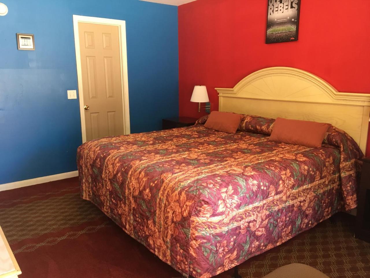 Ole Miss Motel Оксфорд Экстерьер фото