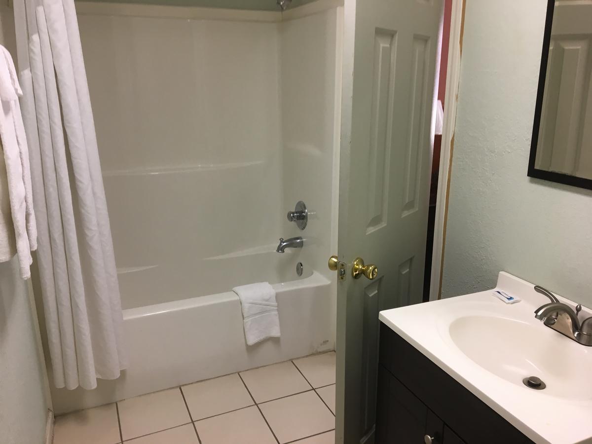 Ole Miss Motel Оксфорд Экстерьер фото